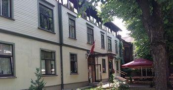 Mini-hôtel Easy 2*